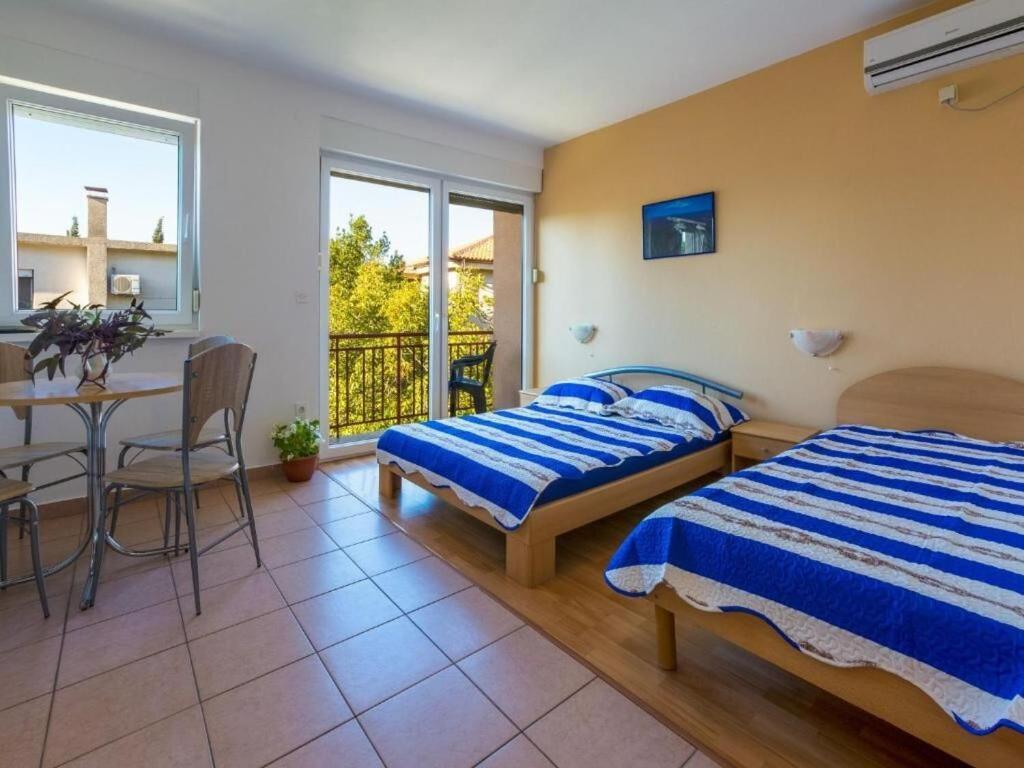 Apartments Ani Crikvenica Ngoại thất bức ảnh