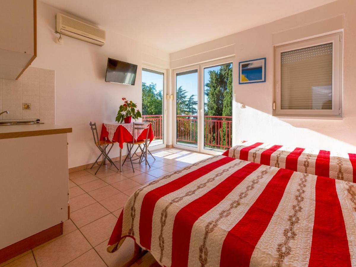 Apartments Ani Crikvenica Ngoại thất bức ảnh